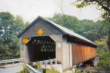 Edgell Bridge. Photo by Liz Keating, September 18, 2005